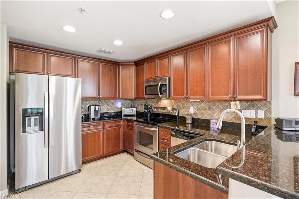 6622 Alden Woods CIR 101