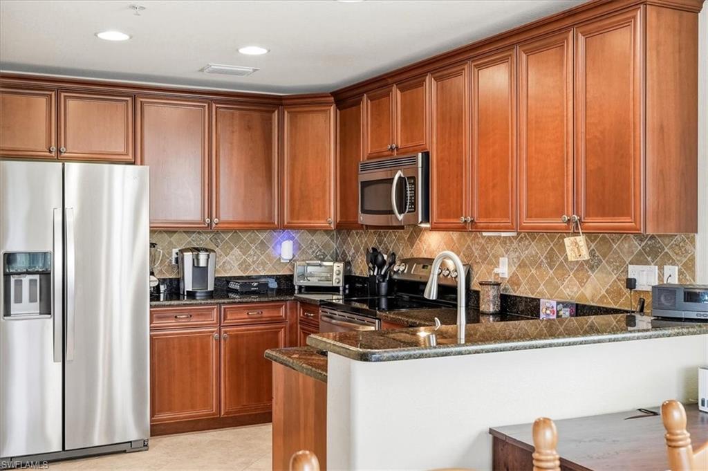 6622 Alden Woods CIR 101