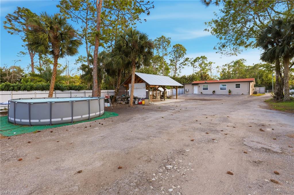 6005 Star Grass LN