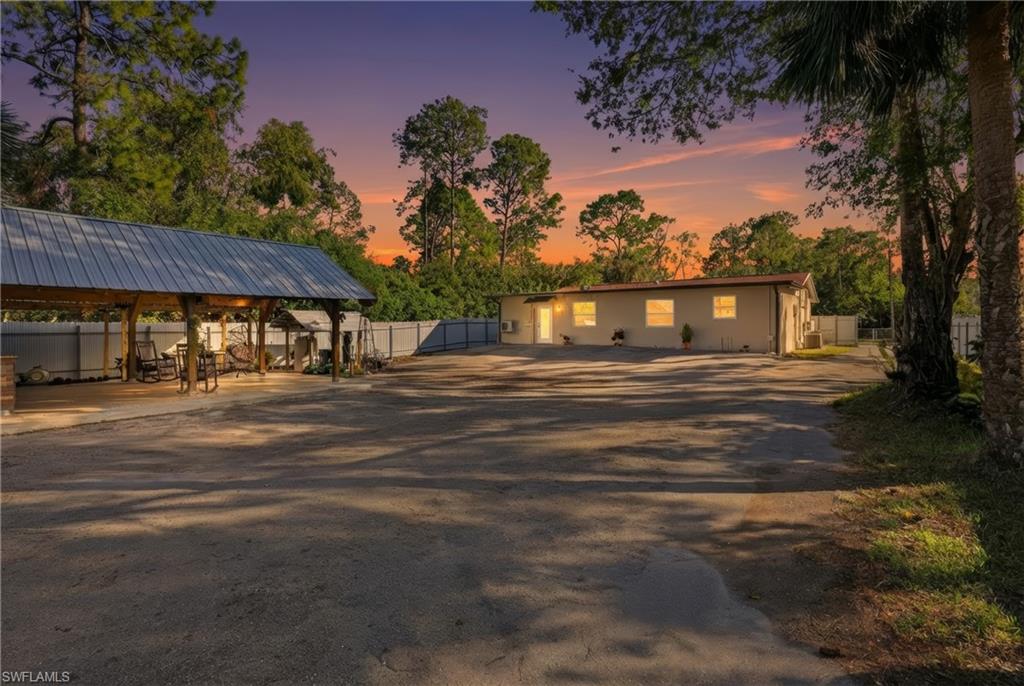 6005 Star Grass LN
