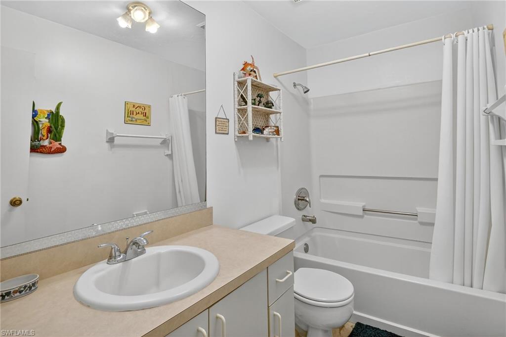 4210 Looking Glass LN 4210