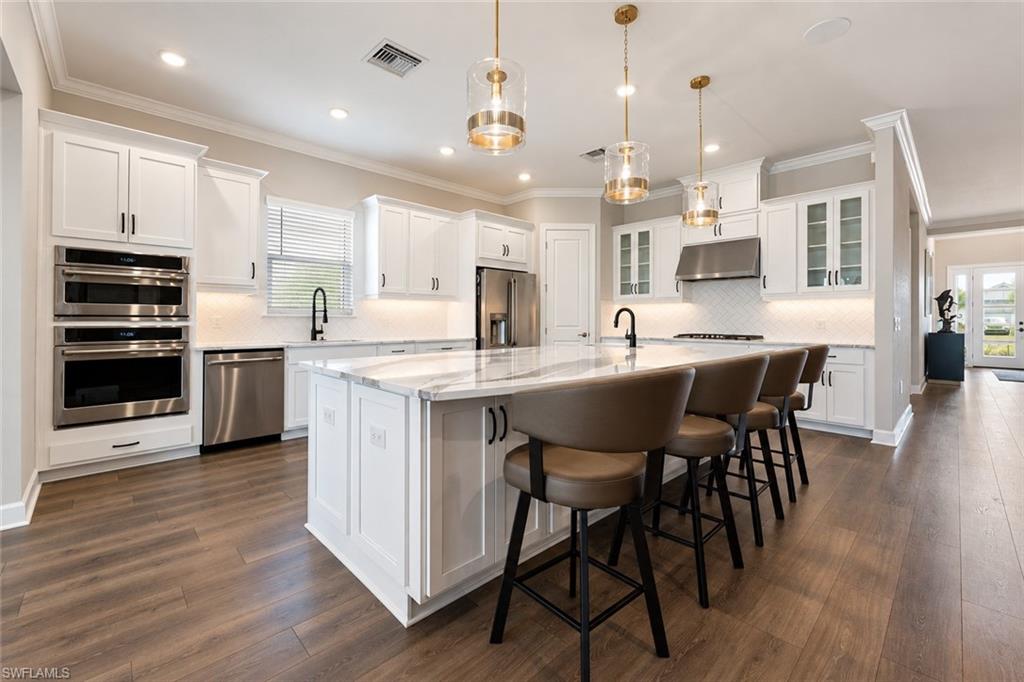 15863 Triesta LN