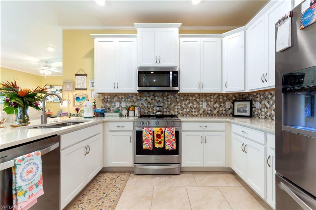 1113 Rolling Brook LN