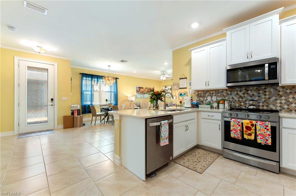 1113 Rolling Brook LN