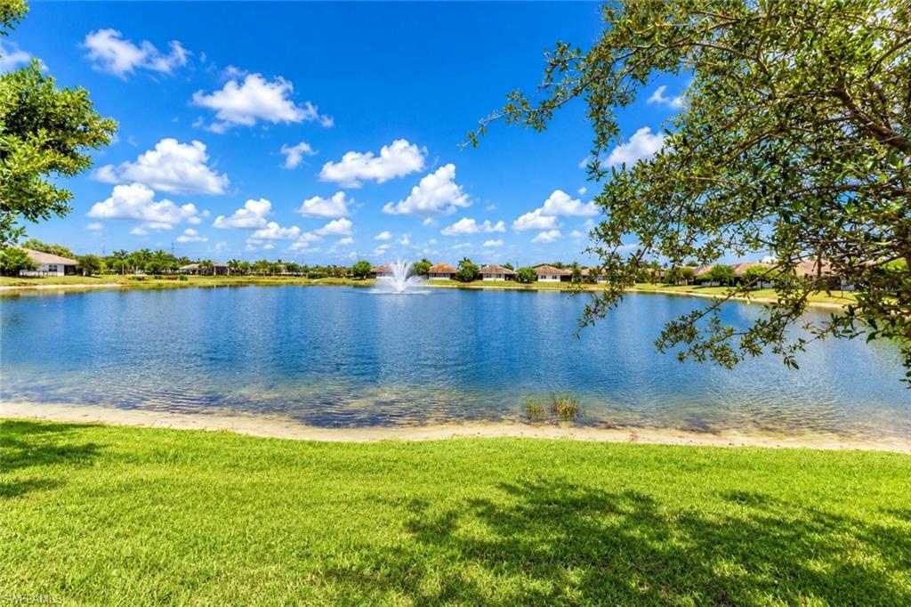 1113 Rolling Brook LN