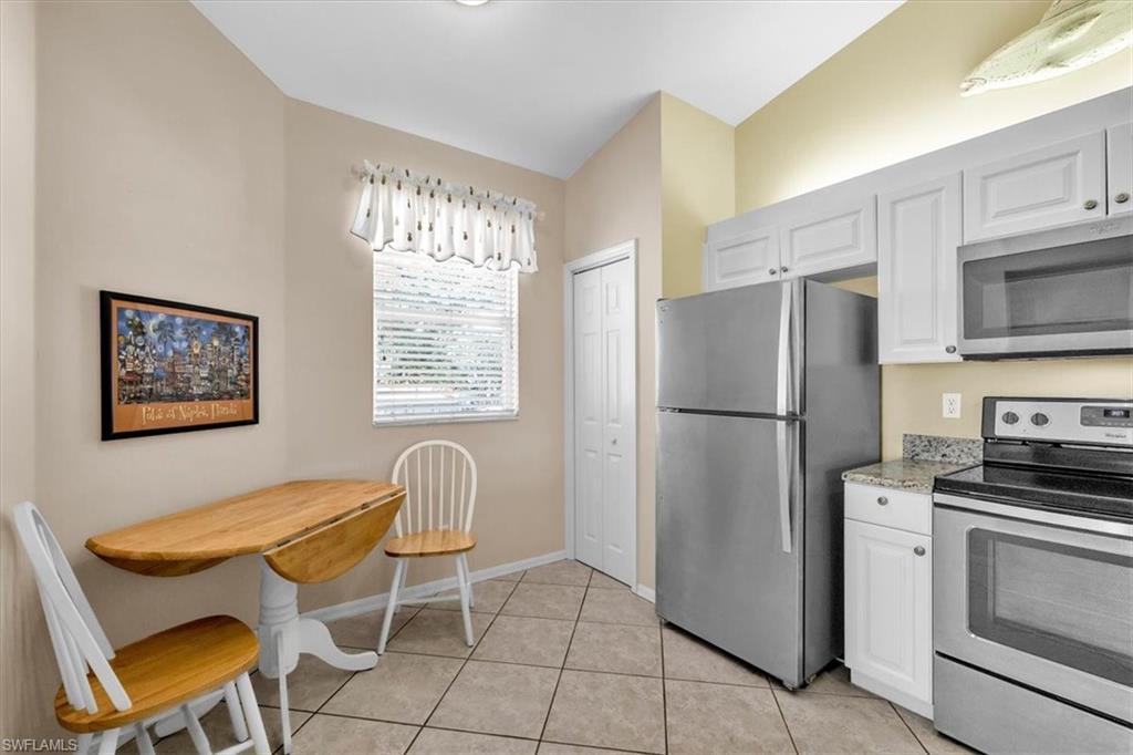 250 Robin Hood CIR 202