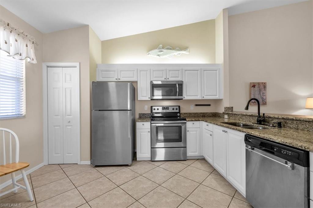 250 Robin Hood CIR 202