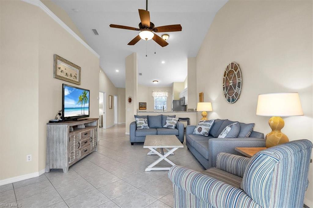 250 Robin Hood CIR 202