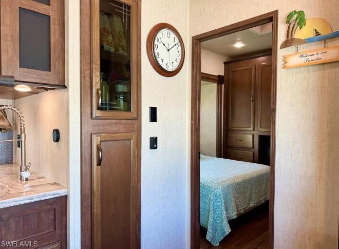 564 Cattleya Refuge 564