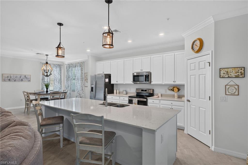 12015 Hawthorn Lake DR 201