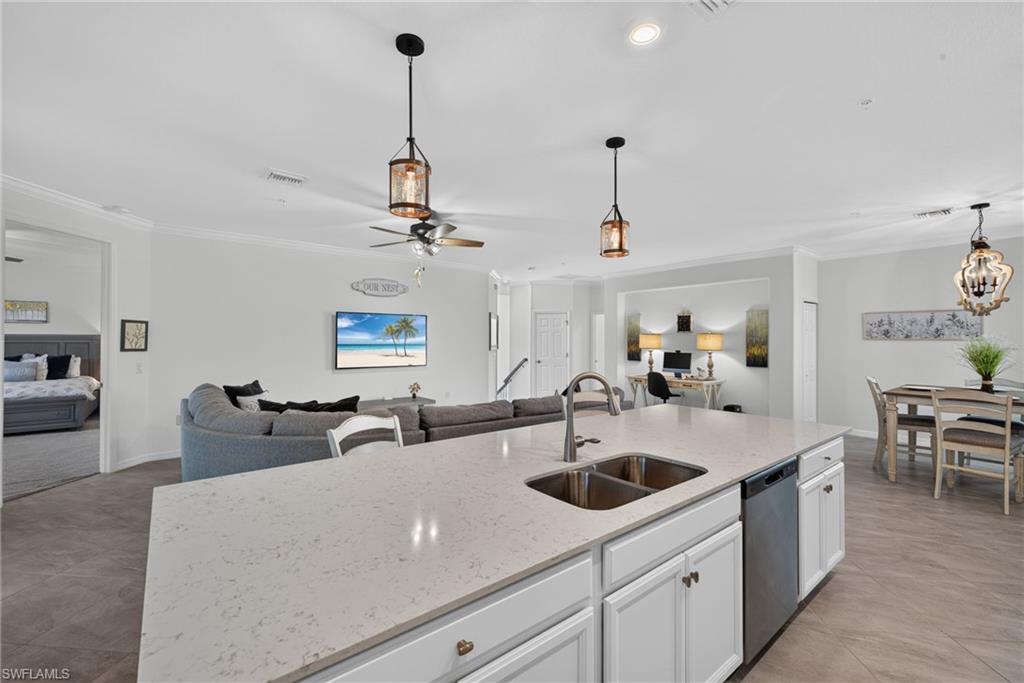 12015 Hawthorn Lake DR 201