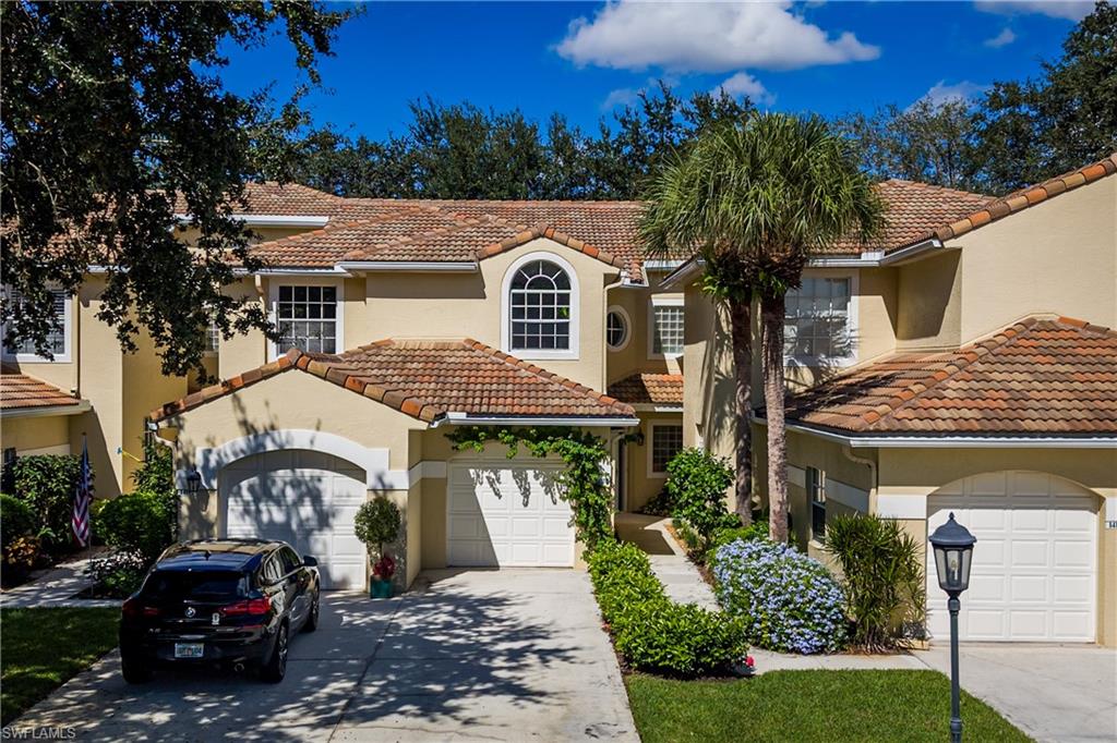 56 Silver Oaks CIR 202