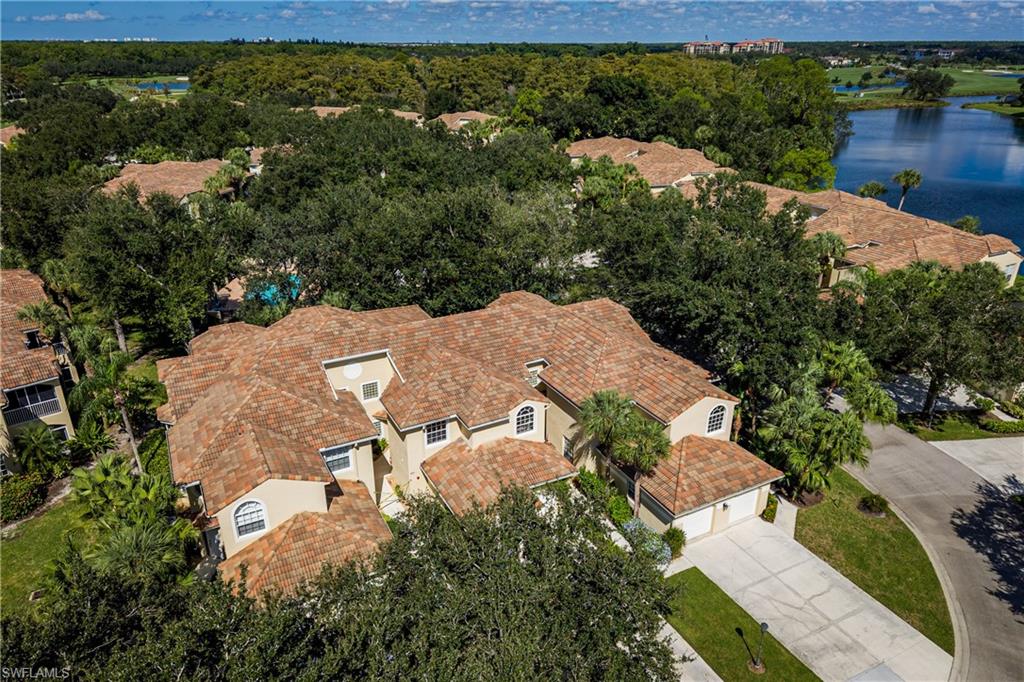 56 Silver Oaks CIR 202