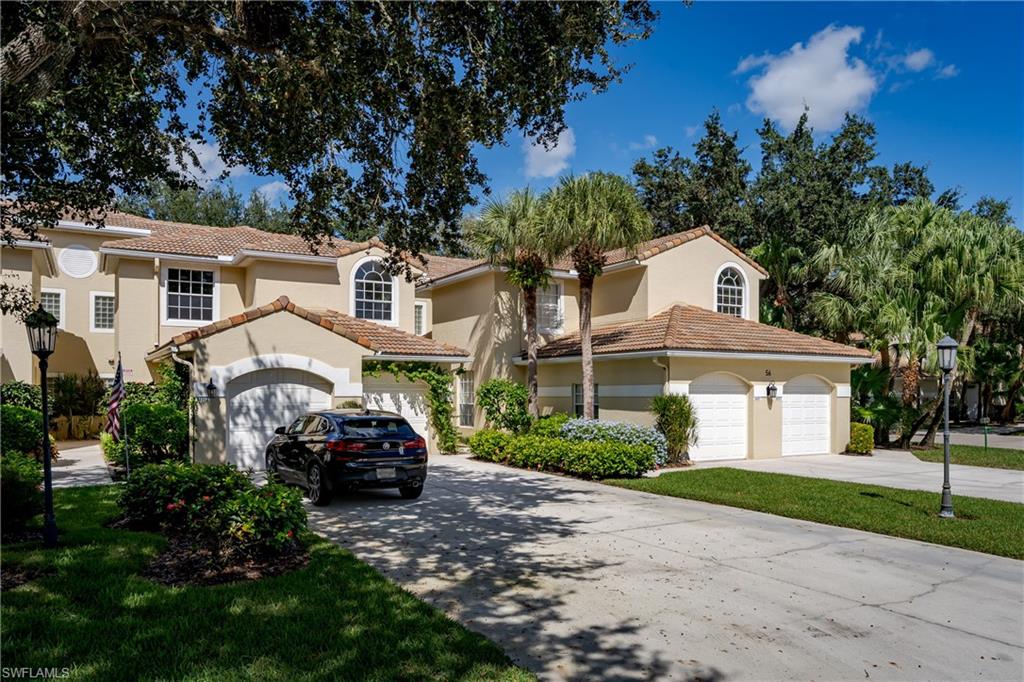 56 Silver Oaks CIR 202