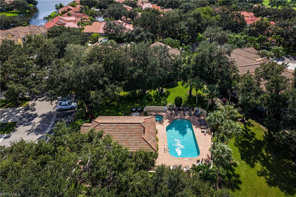 56 Silver Oaks CIR 202