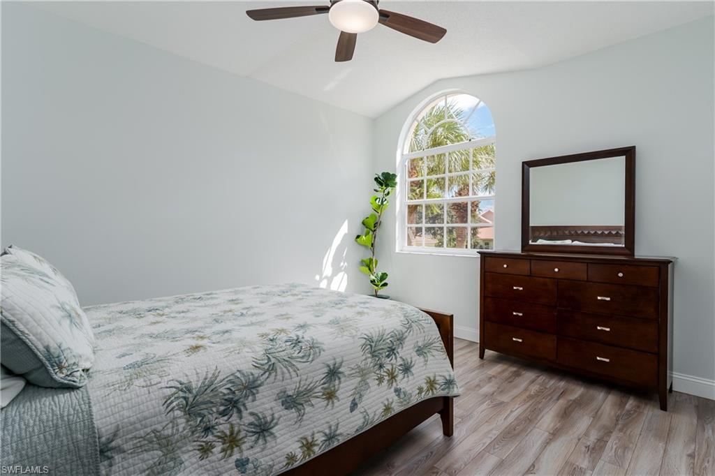 56 Silver Oaks CIR 202