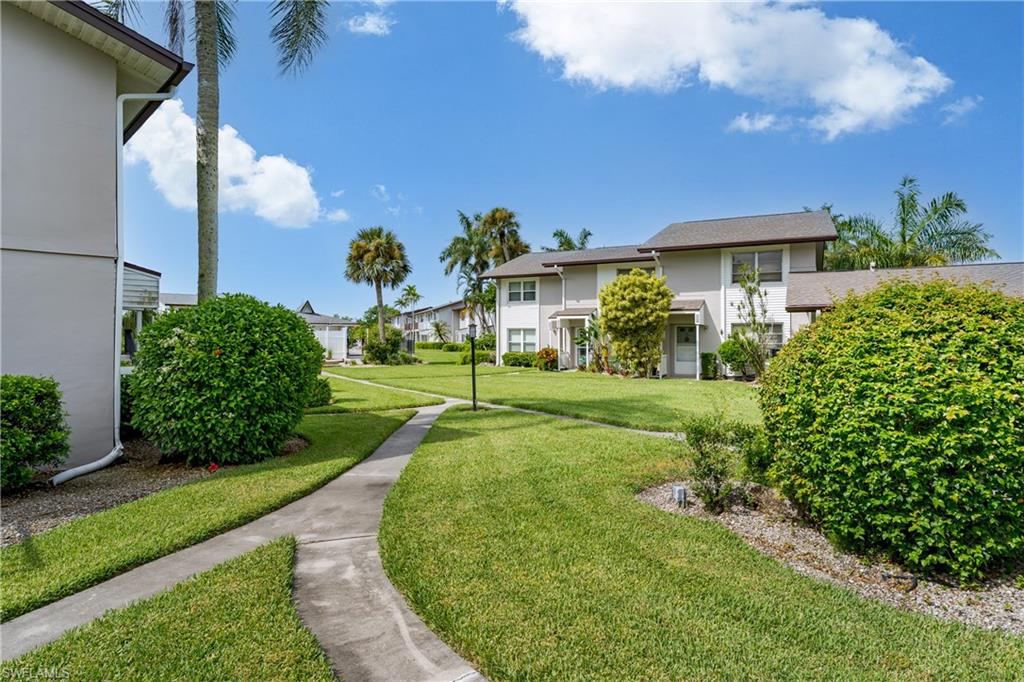 180 Cypress WAY E B212