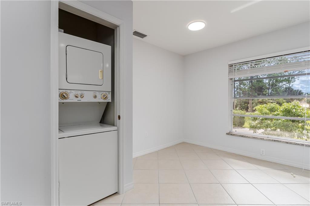 180 Cypress WAY E B212
