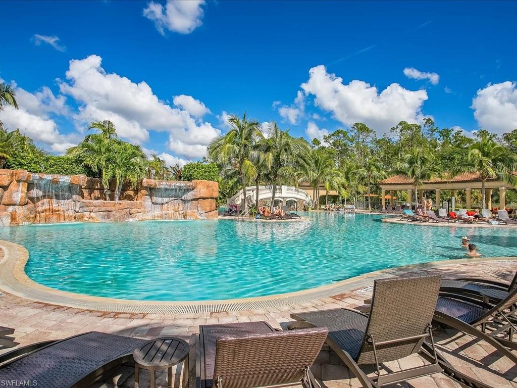 9840 Venezia CIR 815