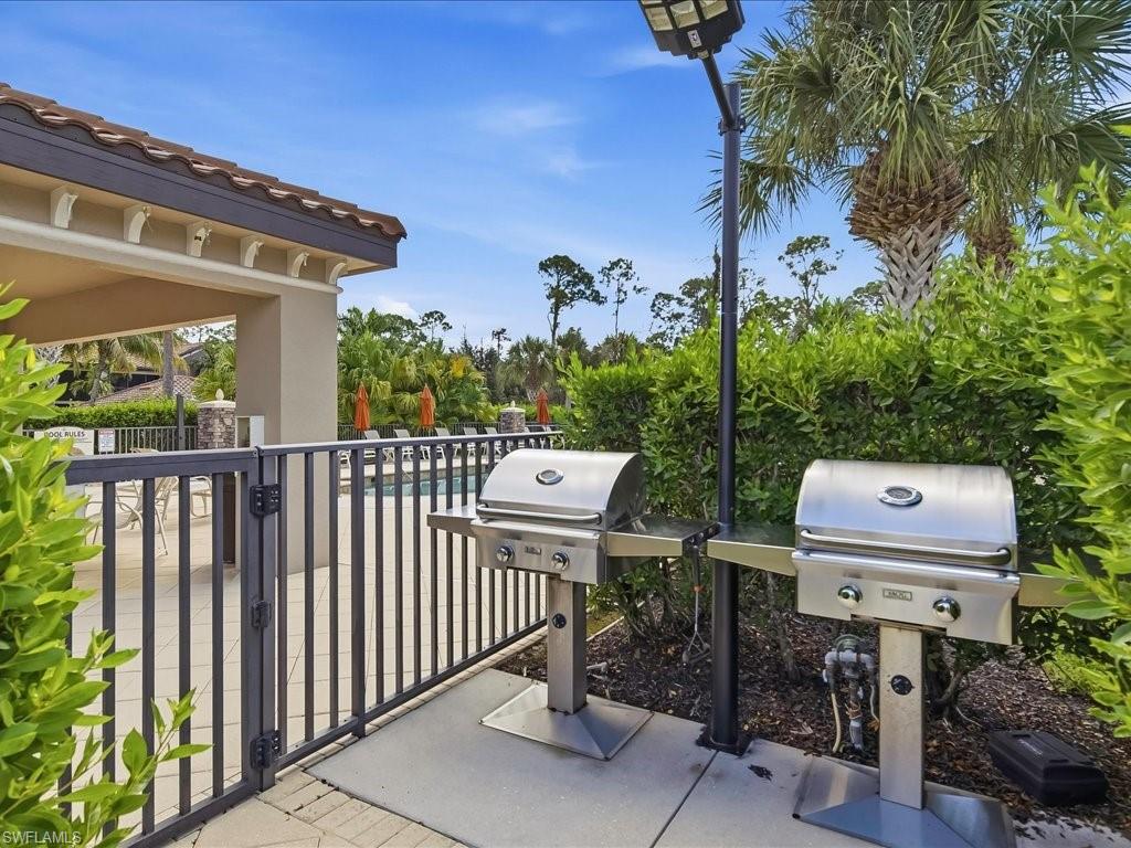 9840 Venezia CIR 815
