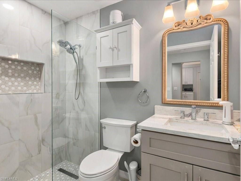 9840 Venezia CIR 815