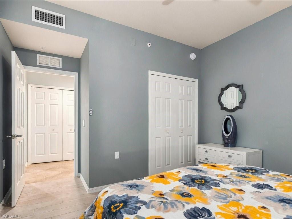 9840 Venezia CIR 815