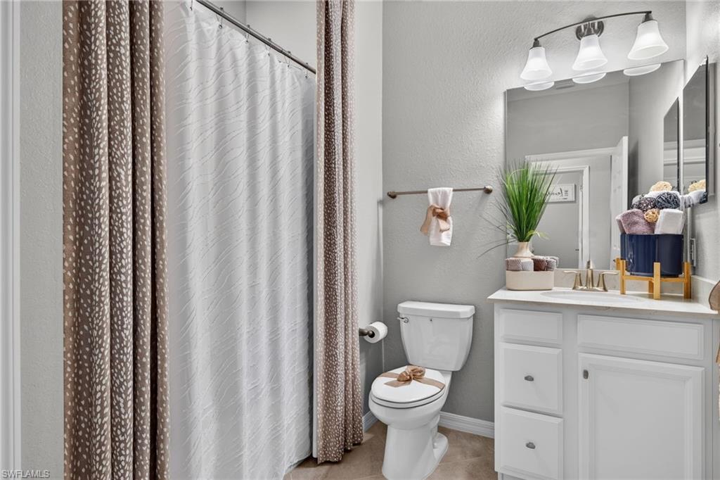 12015 Hawthorn Lake DR 3222
