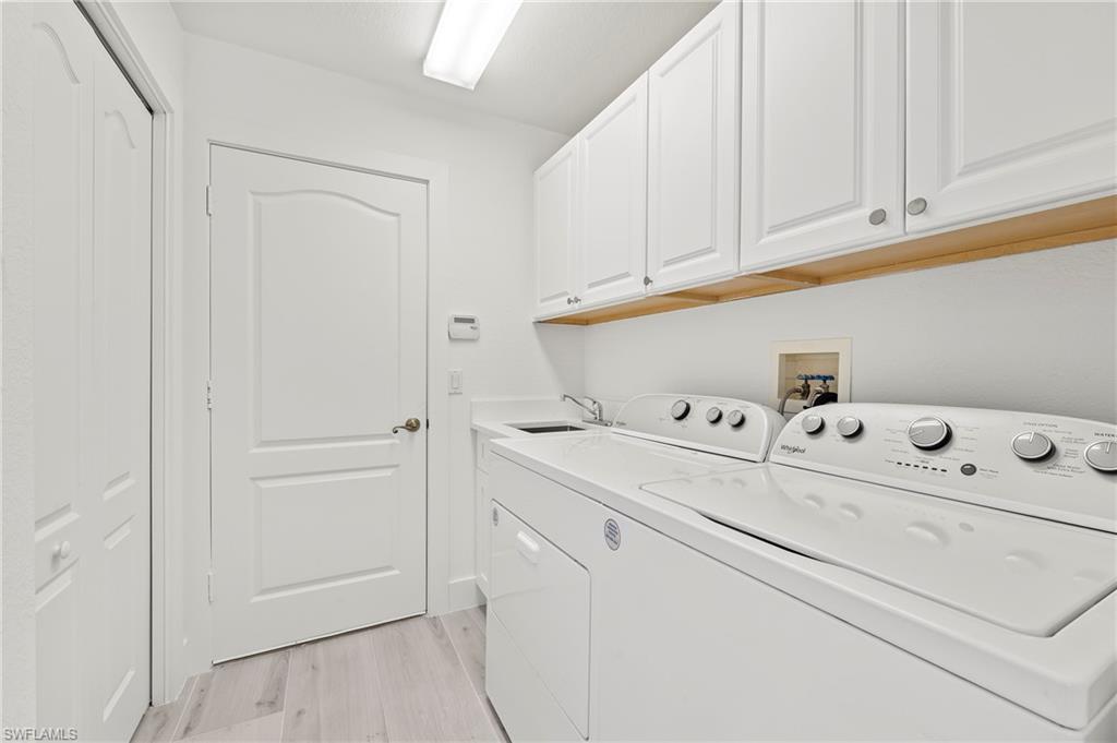 2050 Terrazzo LN