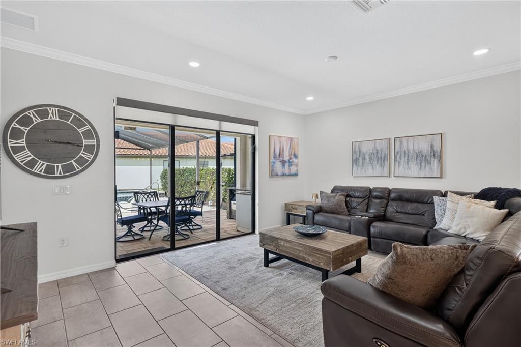 11550 Shady Palm WAY
