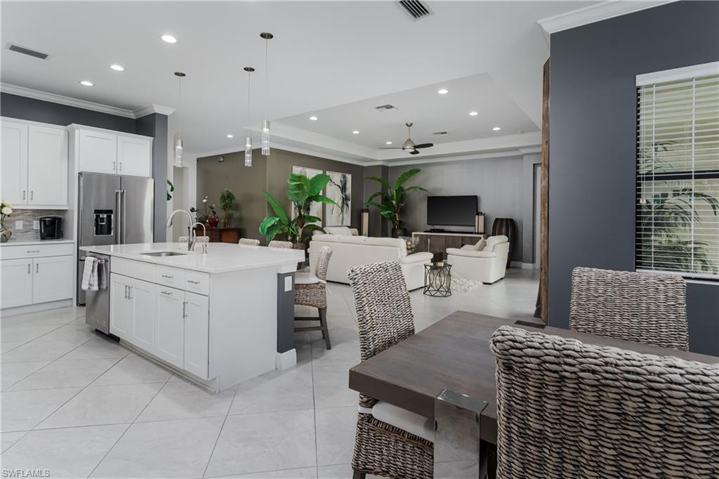 4664 Abaca CIR