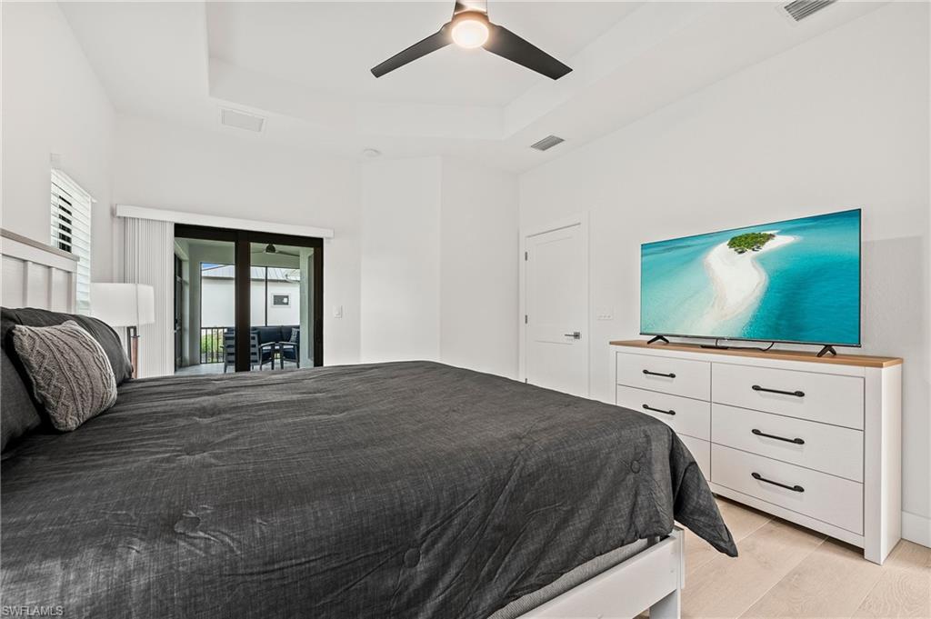 27071 Holly LN