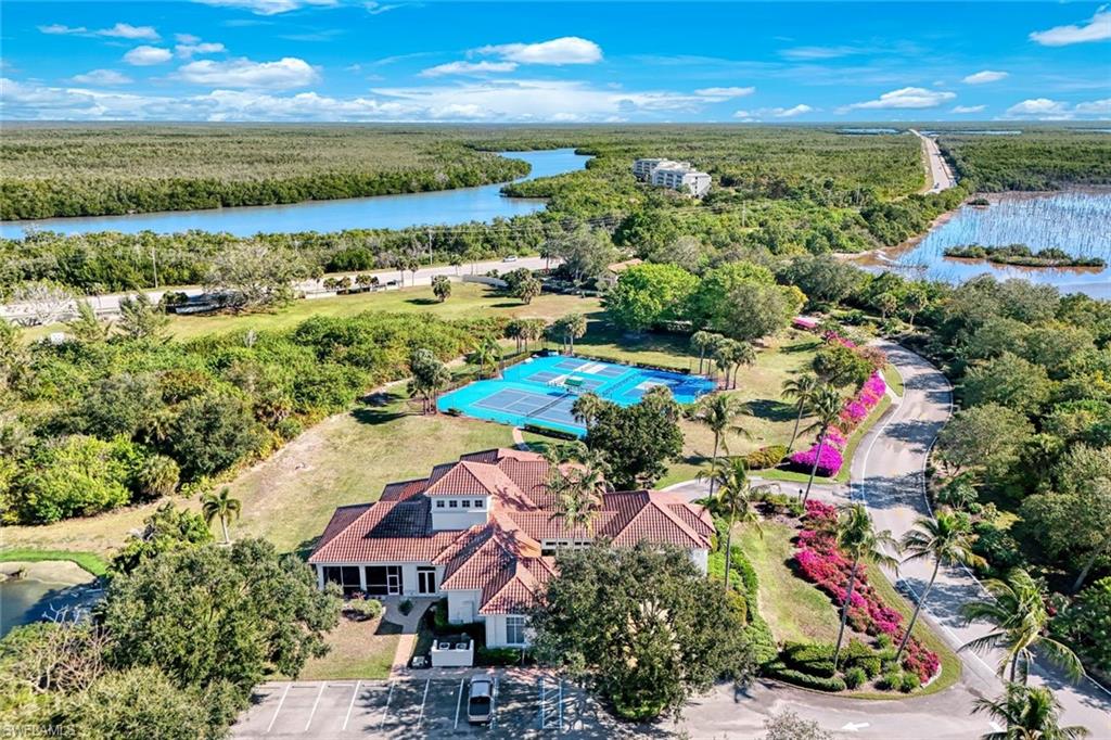 1011 Blue Hill Creek DR