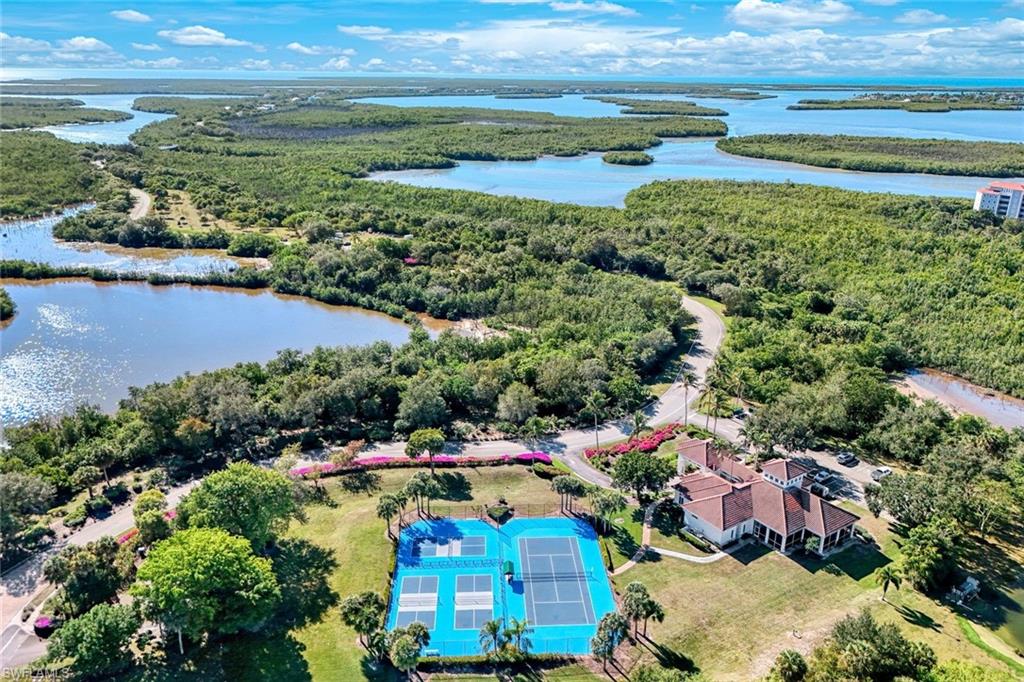 1011 Blue Hill Creek DR