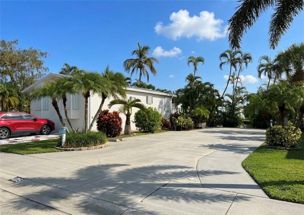 405 Imperial Wilderness BLVD