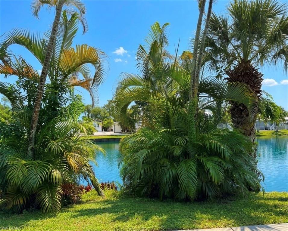 405 Imperial Wilderness BLVD