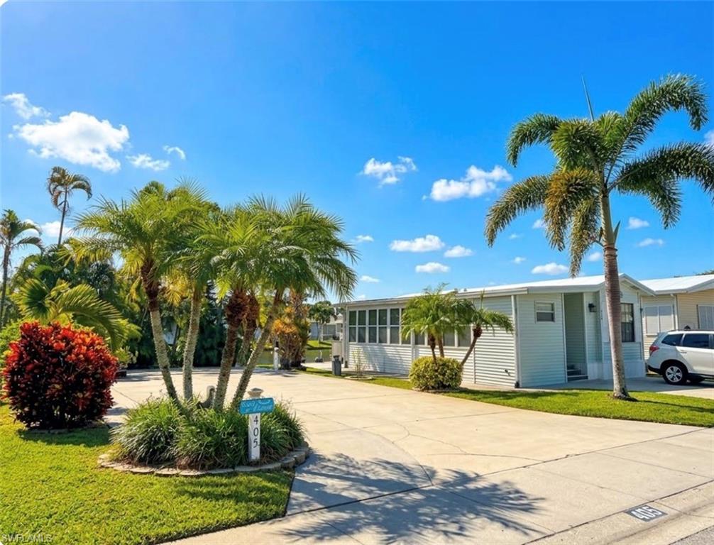 405 Imperial Wilderness BLVD
