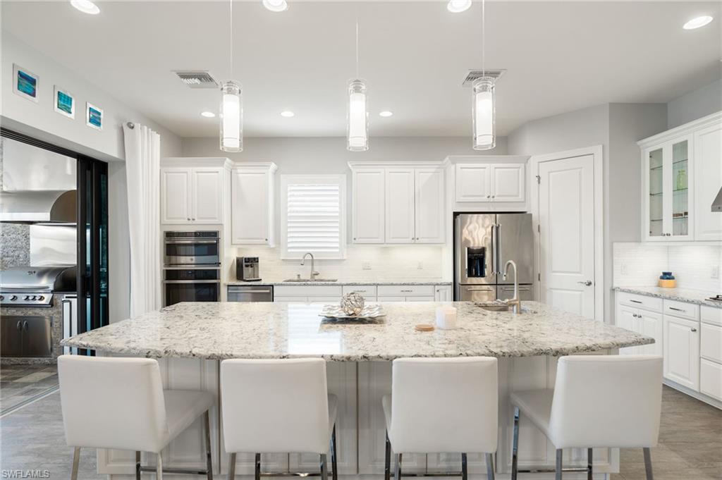 3298 Belon LN