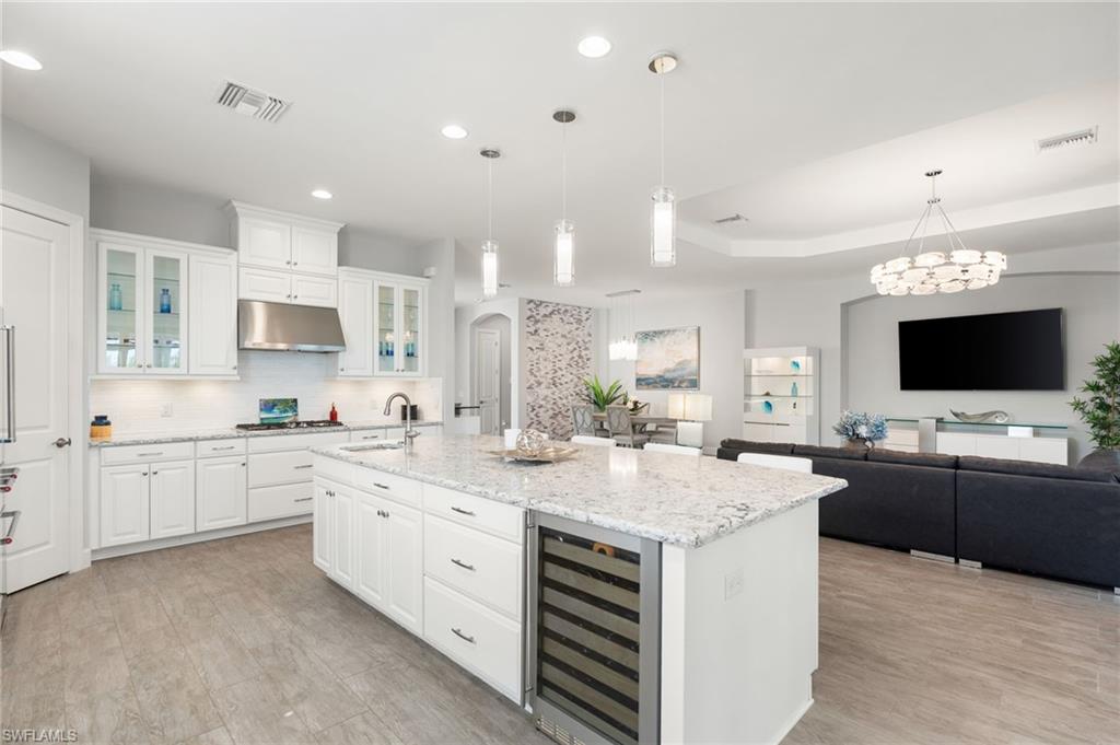 3298 Belon LN