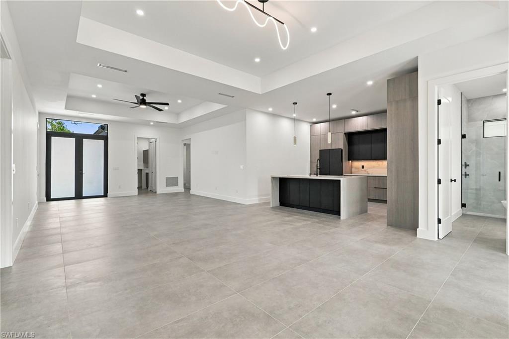2728 Randall BLVD