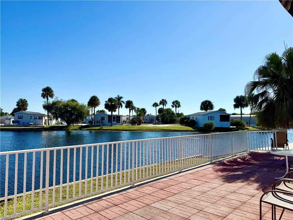 558 Cattleya Refuge 558