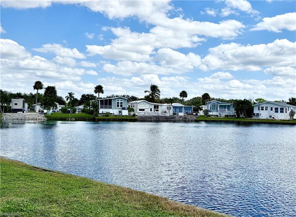 561 Cattleya Refuge 561