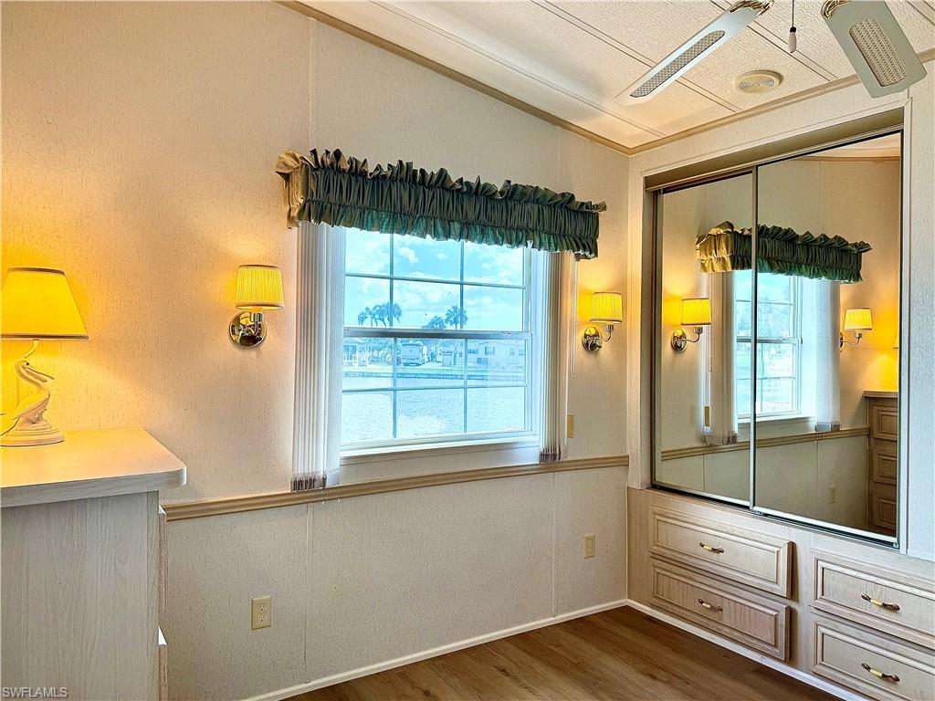 561 Cattleya Refuge 561