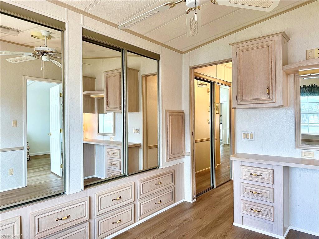 561 Cattleya Refuge 561