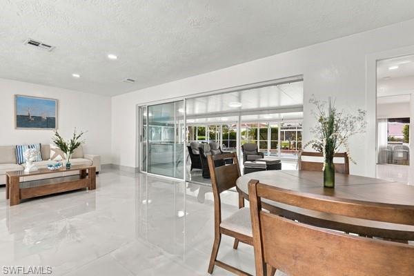 5622 Deauville CT