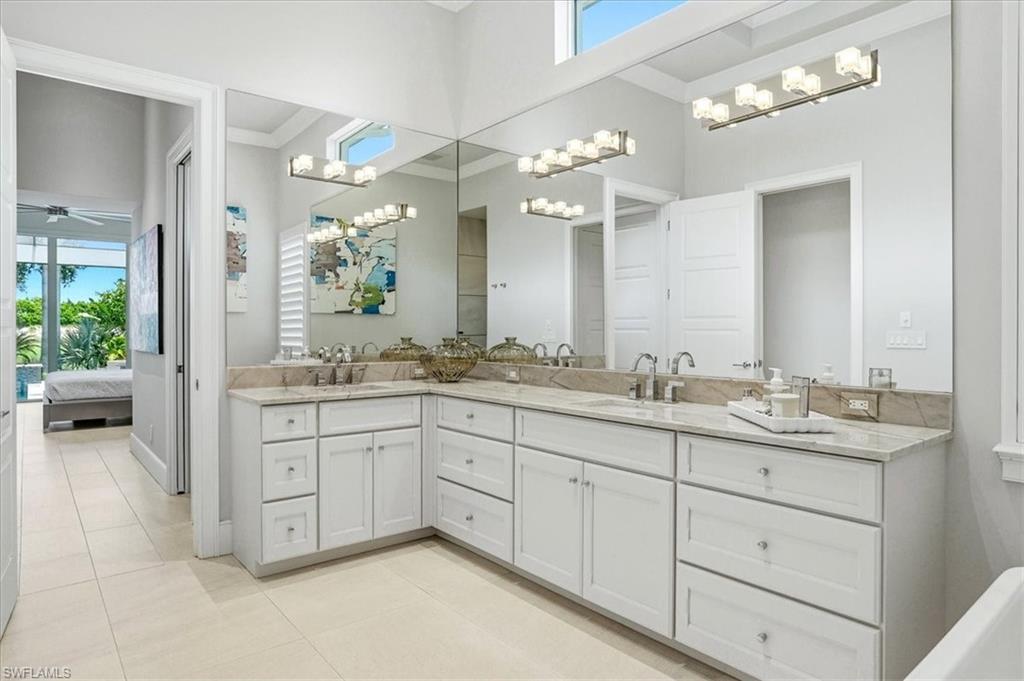 3159 Heather Glen CT