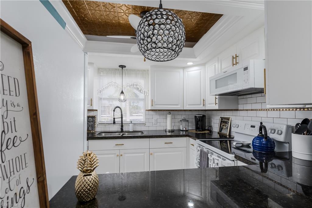 5499 Rattlesnake Hammock RD A206