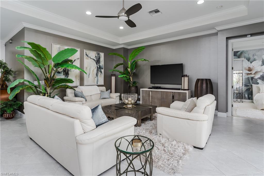 4664 Abaca CIR