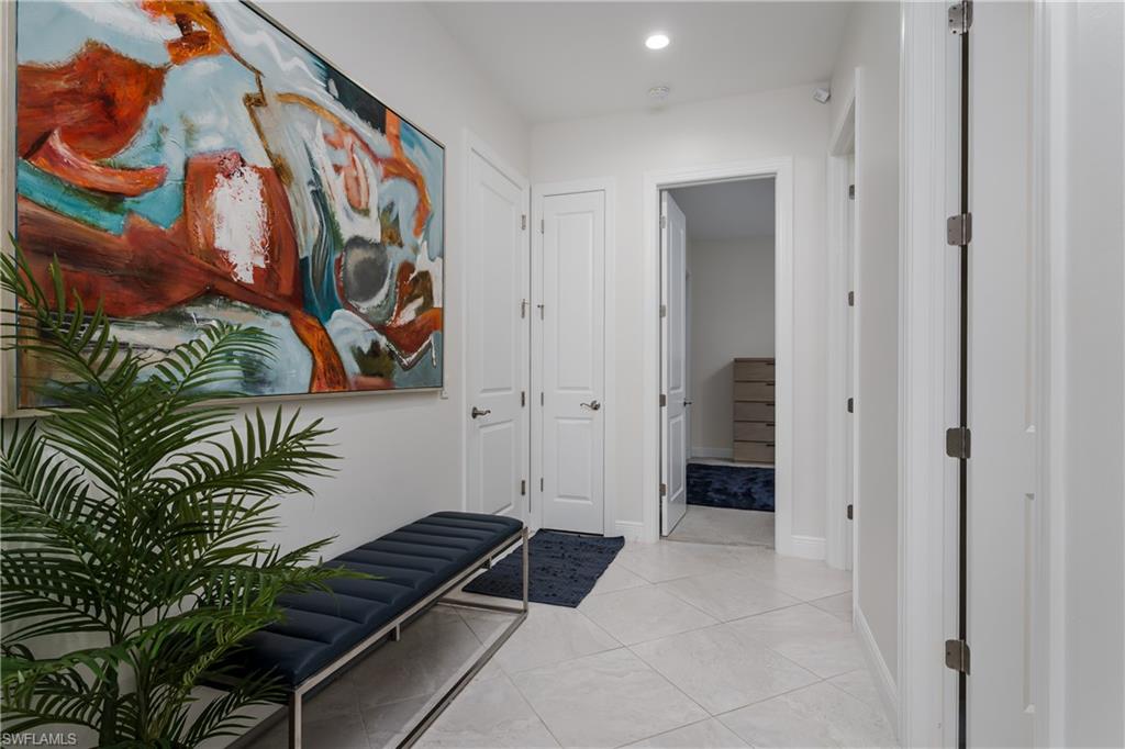 4664 Abaca CIR