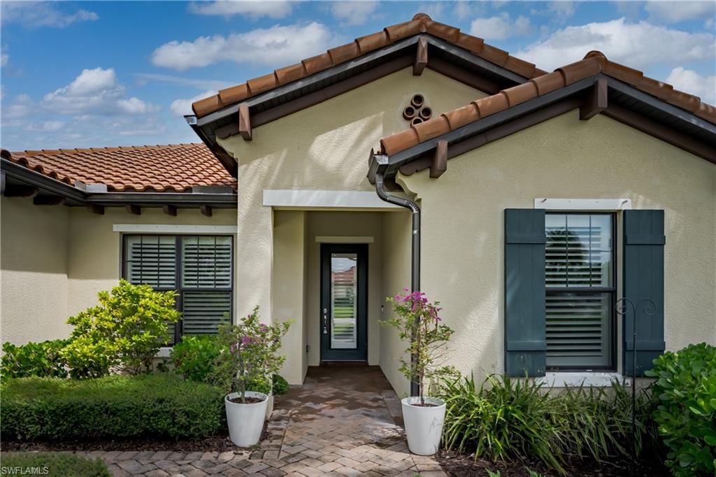 4664 Abaca CIR
