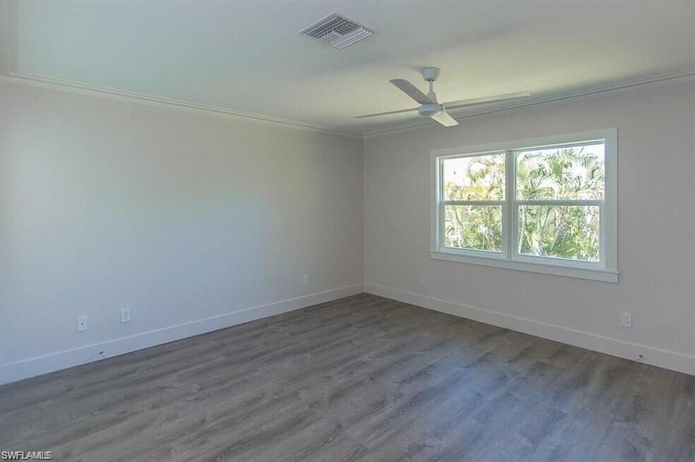 1219 Solana RD 18